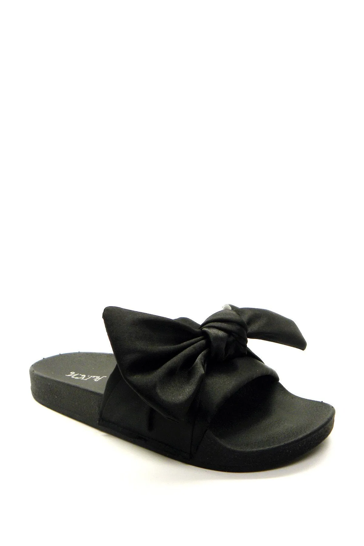 🌊 Satin Pool Slides – Soft Satin Comfort with a Luxe Twist 💖