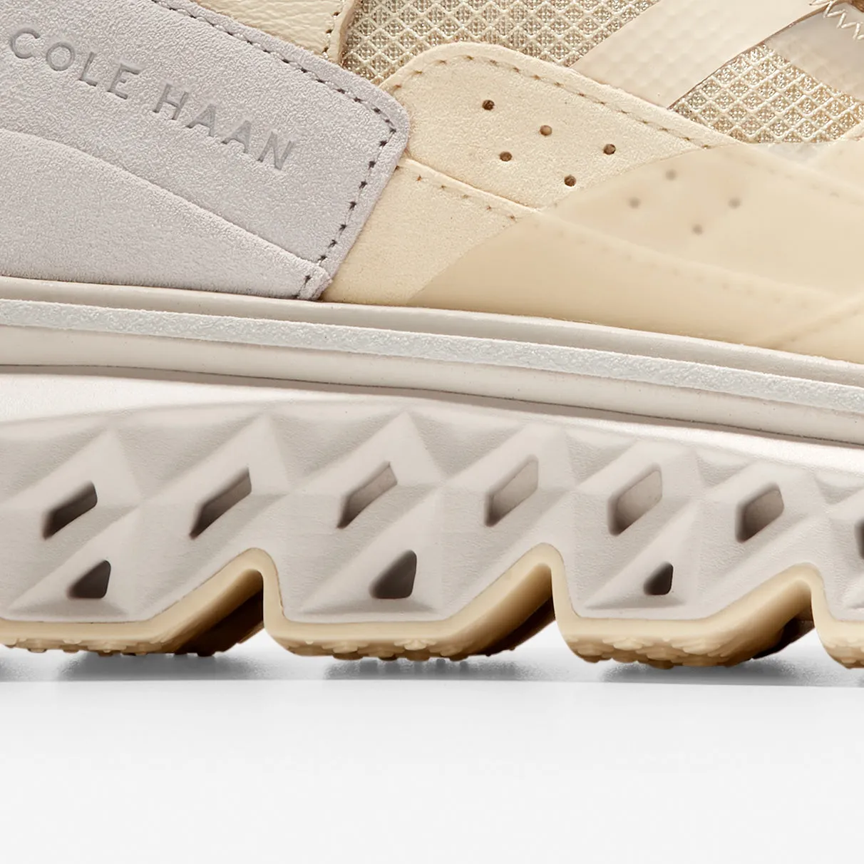 5.ZEROGRAND WRK SNEAKER