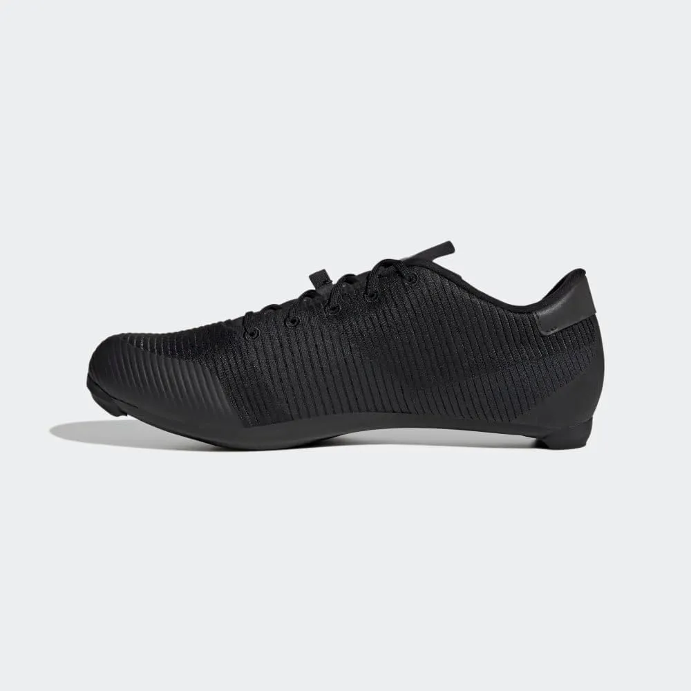 adidas Unisex-Adult The Road Sneaker