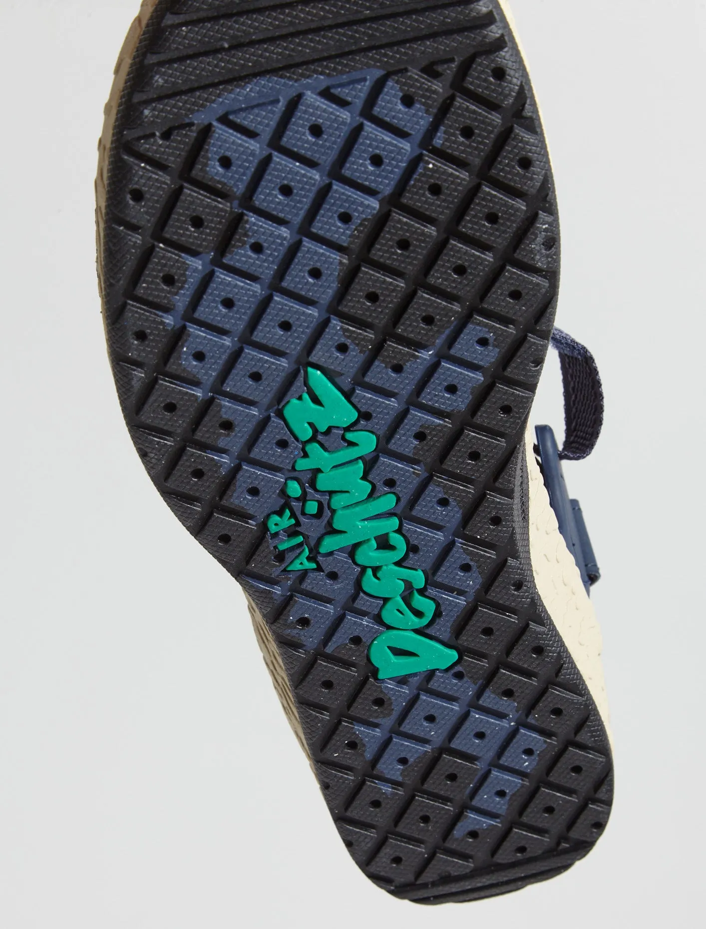 Air Deschutz  Sandal in Midnight Navy
