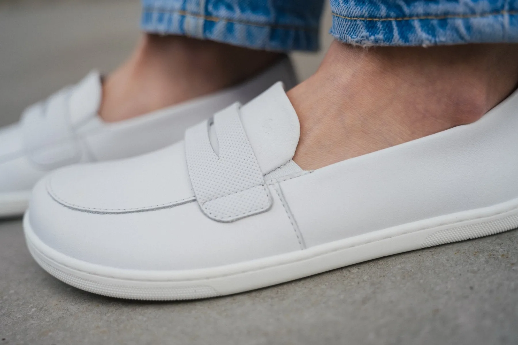 Be Lenka Moccasins Buena All White