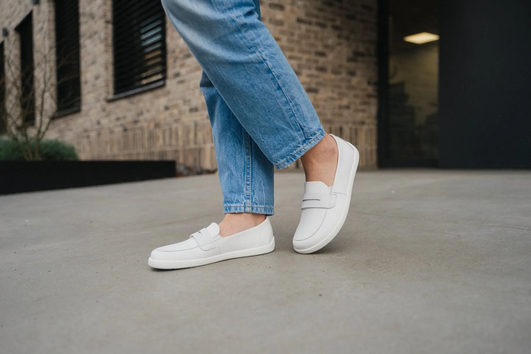 Be Lenka Moccasins Buena All White