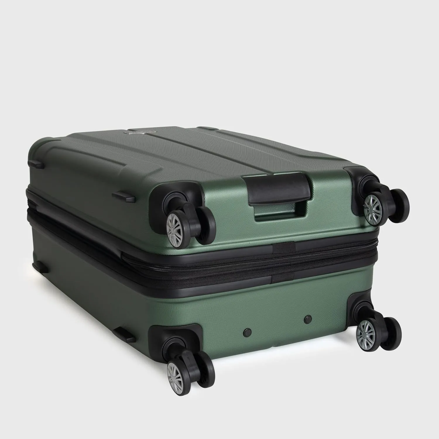 Ben Sherman Derby Spinner Travel Upright Luggage, Cilantro, 28-Inch Checked