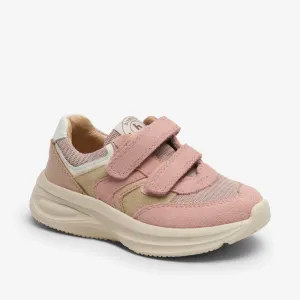 bisgaard yuki v nude