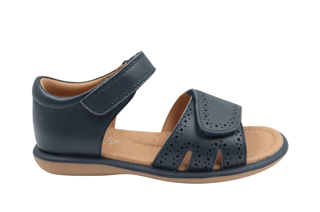 CLARKS PLUM SCHOOL SANDAL