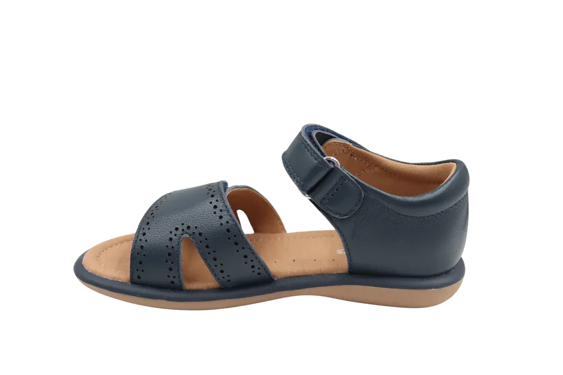 CLARKS PLUM SCHOOL SANDAL