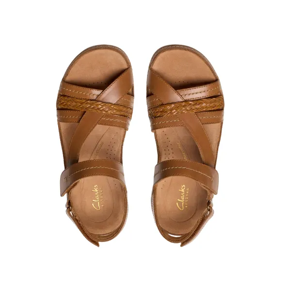 Clarks Women's Cecily Strap Leather Wide Tan Combo