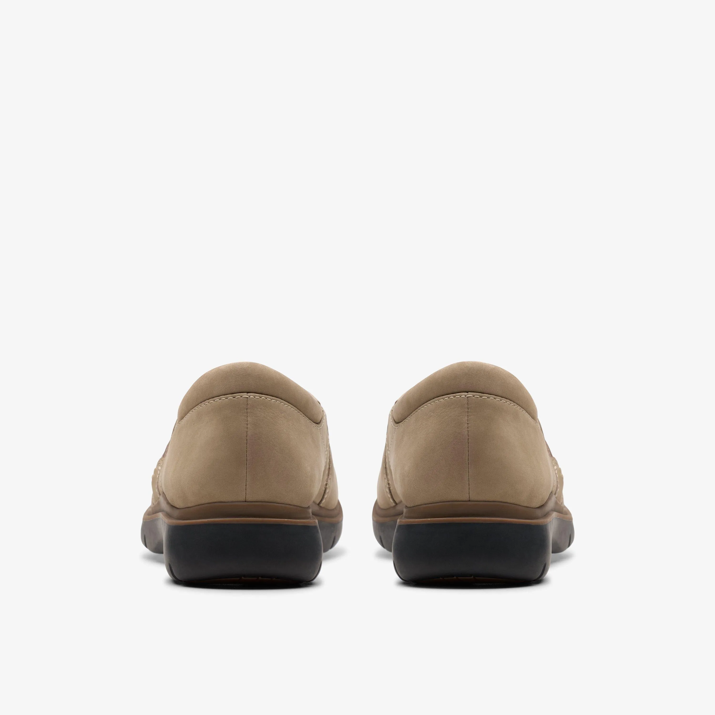 Clarks Women's Certina Ease Pebble Nubuck 26179811