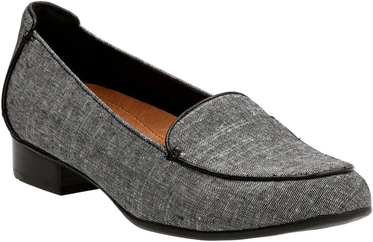Clarks Women's Keesha Luca Slip-On Loafer