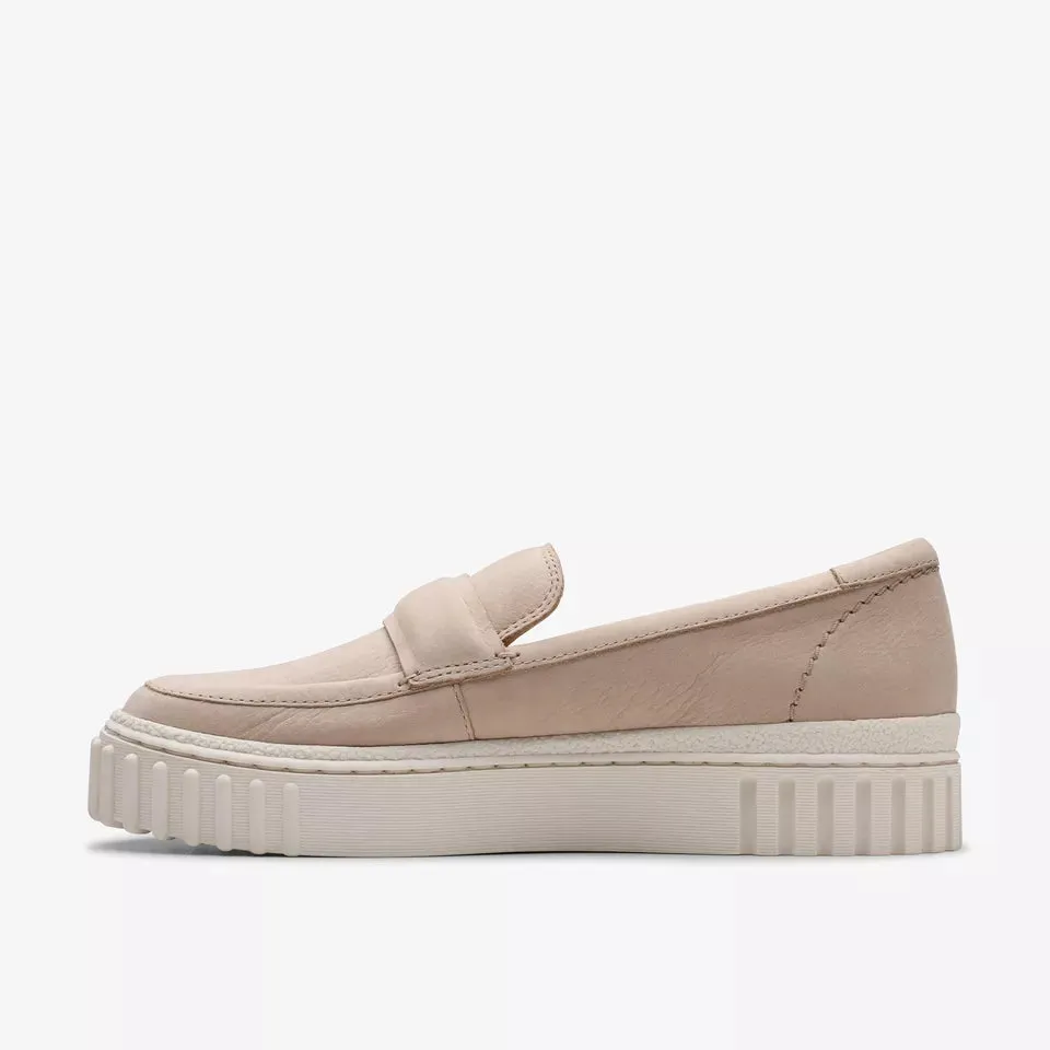 Clarks Women's Mayhill Cove Sand Nubuck 26181233