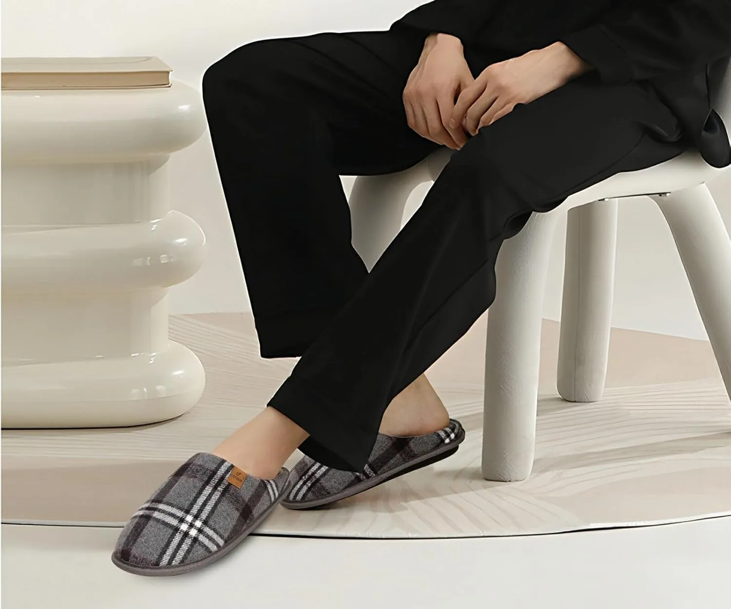 COFACE Unisex Mens Womens Cozy Memory Foam Scuff Slippers Casual Slip On Warm House Shoes Indoor/Outdoor Felt Sandal Slippers With Arch Support Rubber Sole Size 4-15