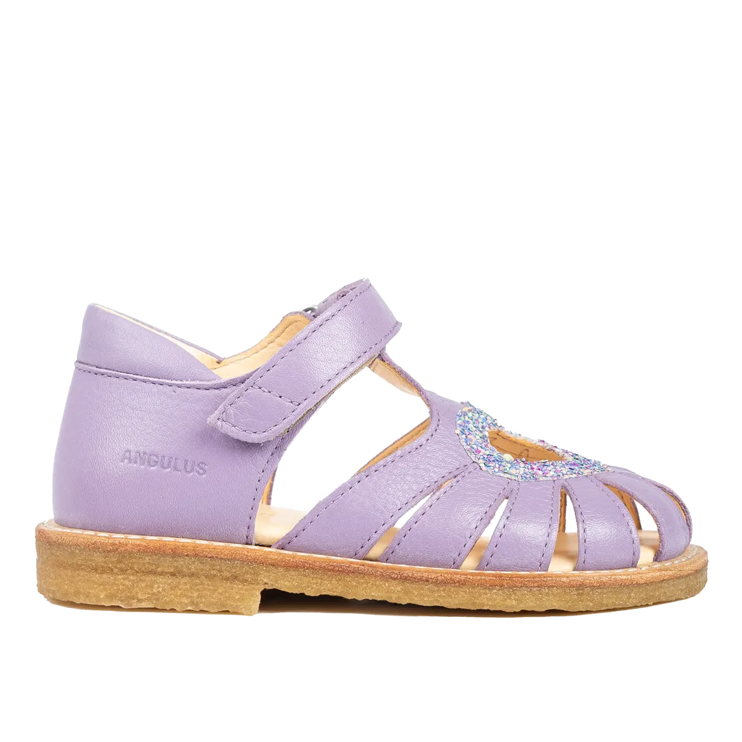 Heart sandal with a sparkling glitter heart