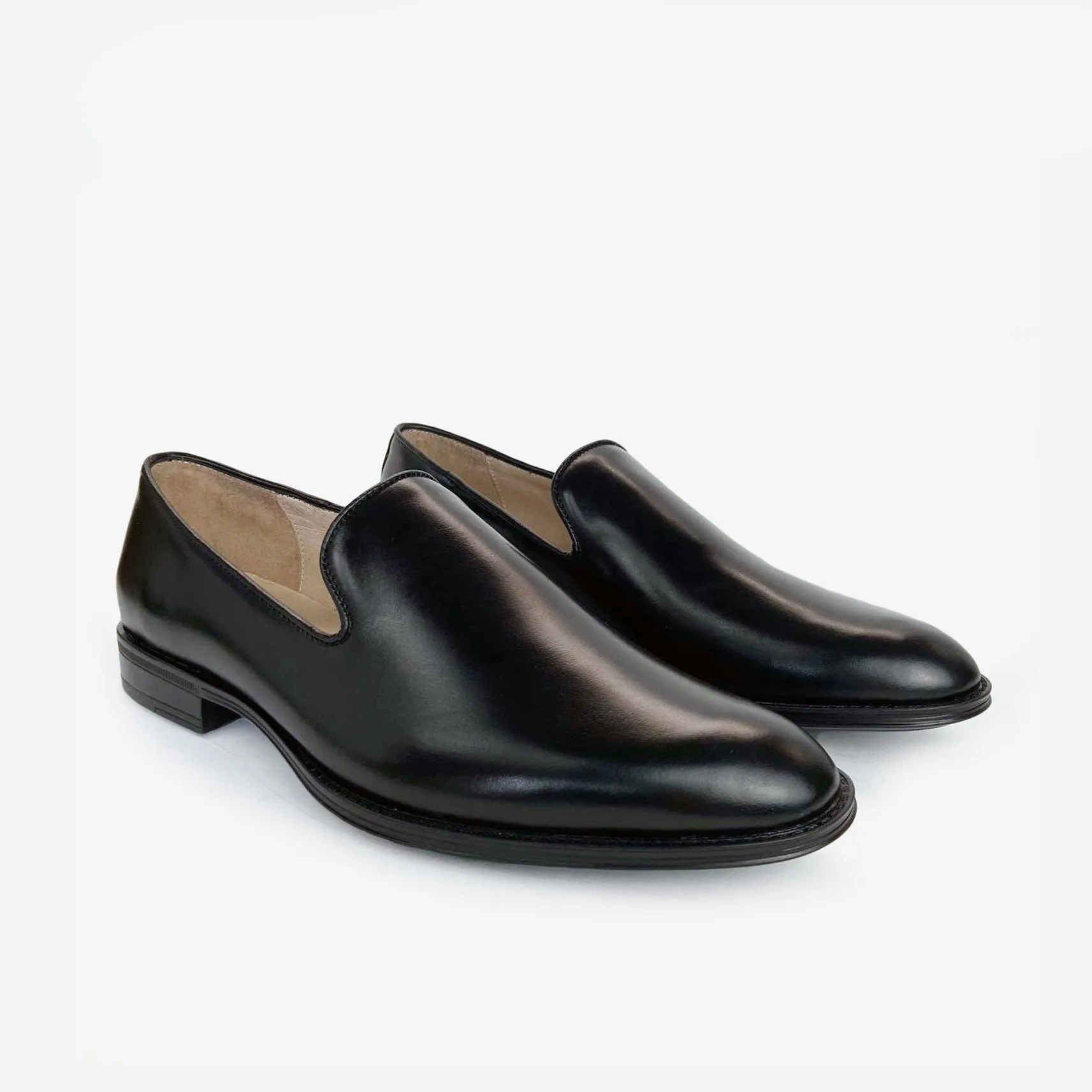 LEOPOLD in Black
