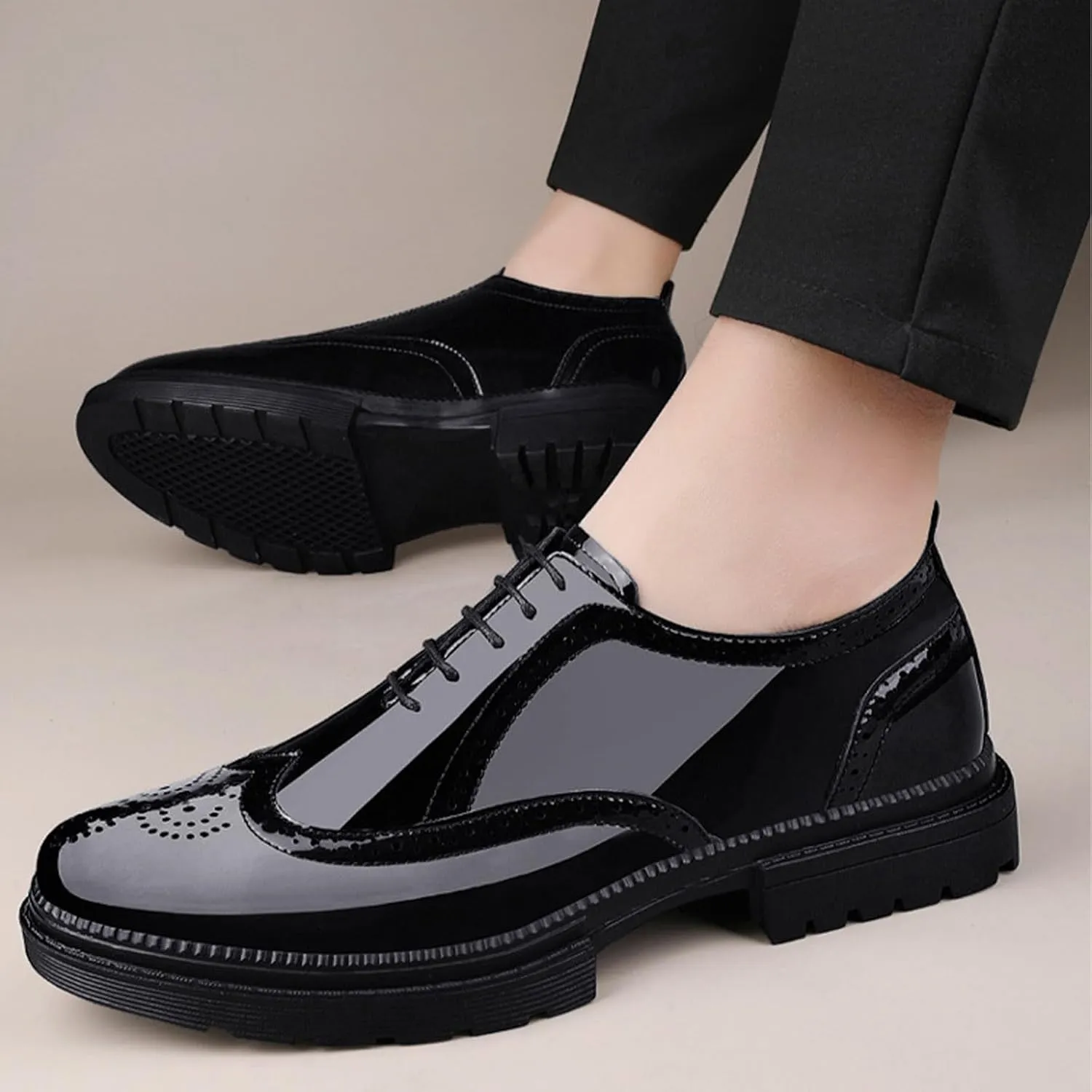 Men's Patent Leather Oxfords Wingtips Derby Shoes Men Classic Round Toe Lace Up Thick Sole Dress Breathable Handmade Formal Shoes for Business Work