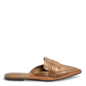 Mule Santa Lolla Bronze Metalizado Glow Bico Fico