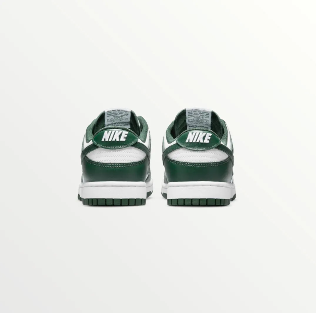 nike dunk varsity green sneaker