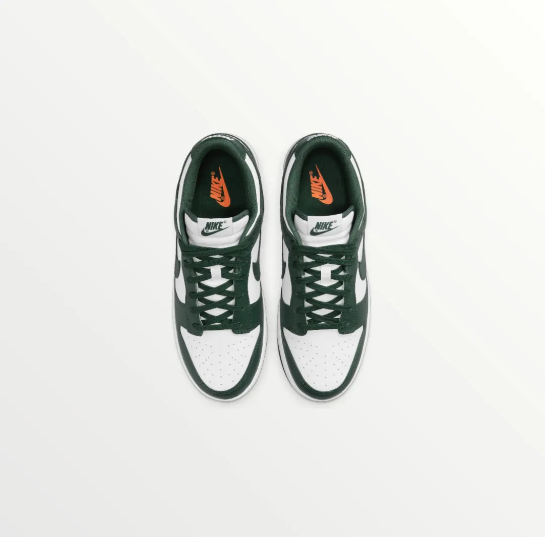 nike dunk varsity green sneaker
