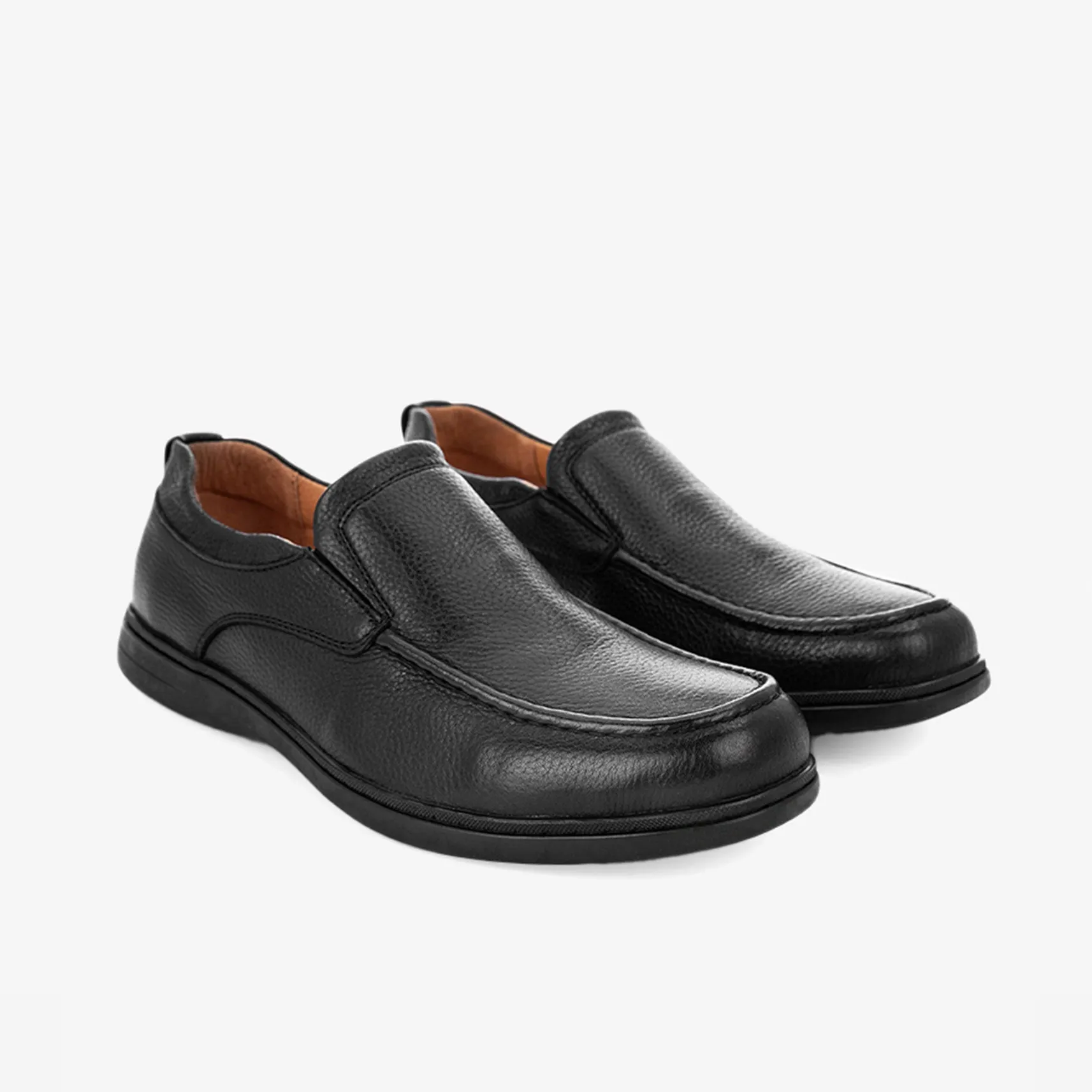 QUINCY in Black