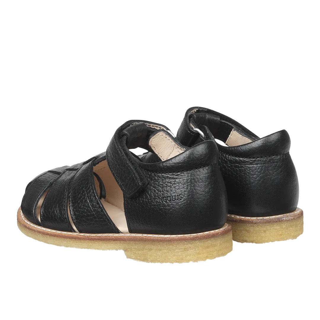 Sandal with adjustable velcro closure