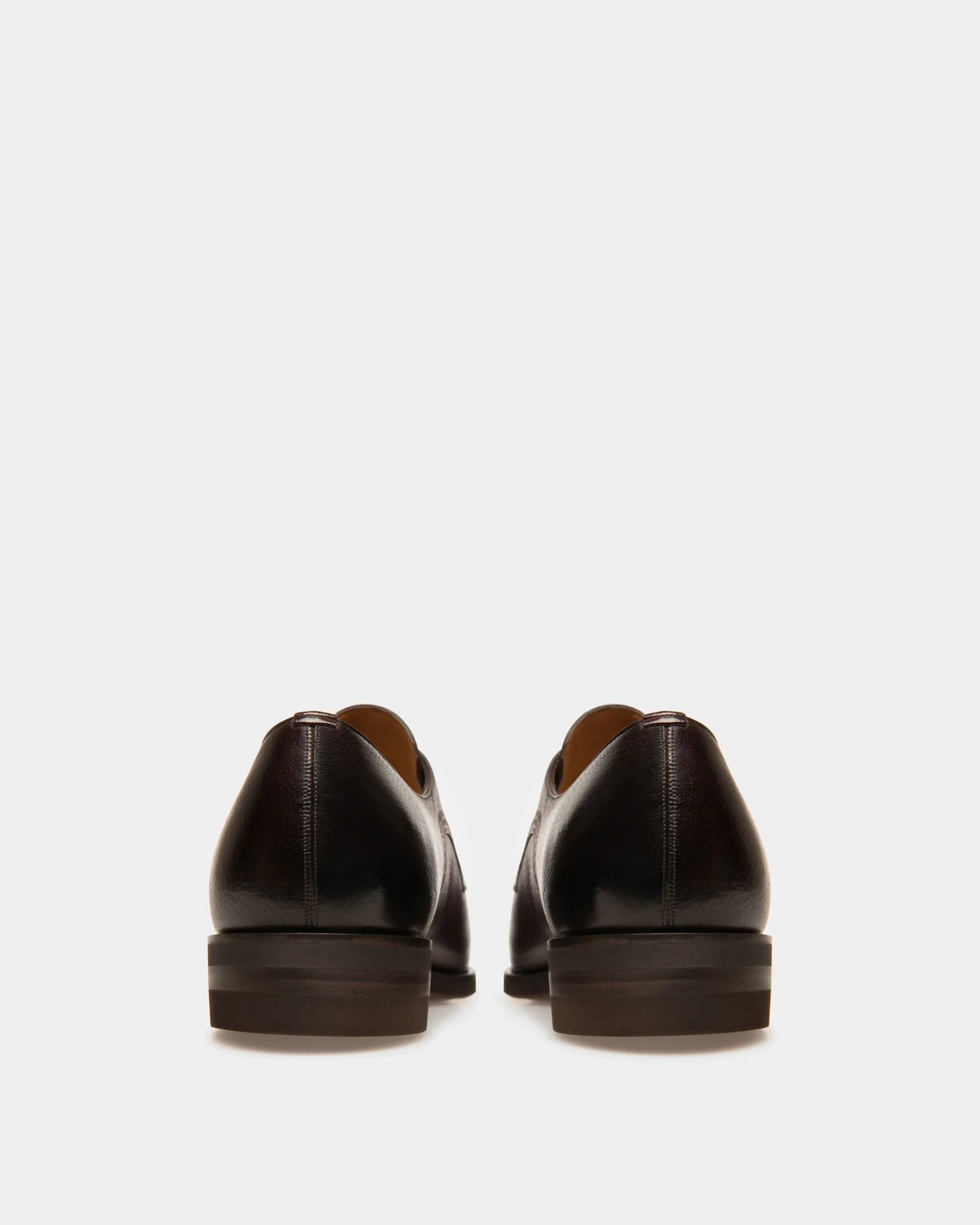 Scribe Novo Derby Shoes In Coffee Leather